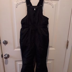 Faded Glory snow suit size 7/8
